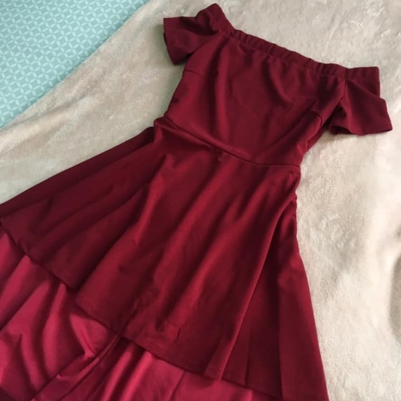 Florence Dress in Burgundy - Picture 4 of 4